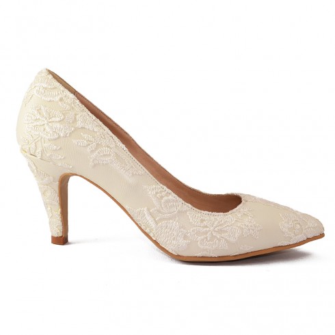 PANTOFI STILETTO DIN DANTELA